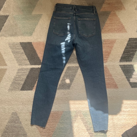 Good American Jeans - Picture 2 of 3